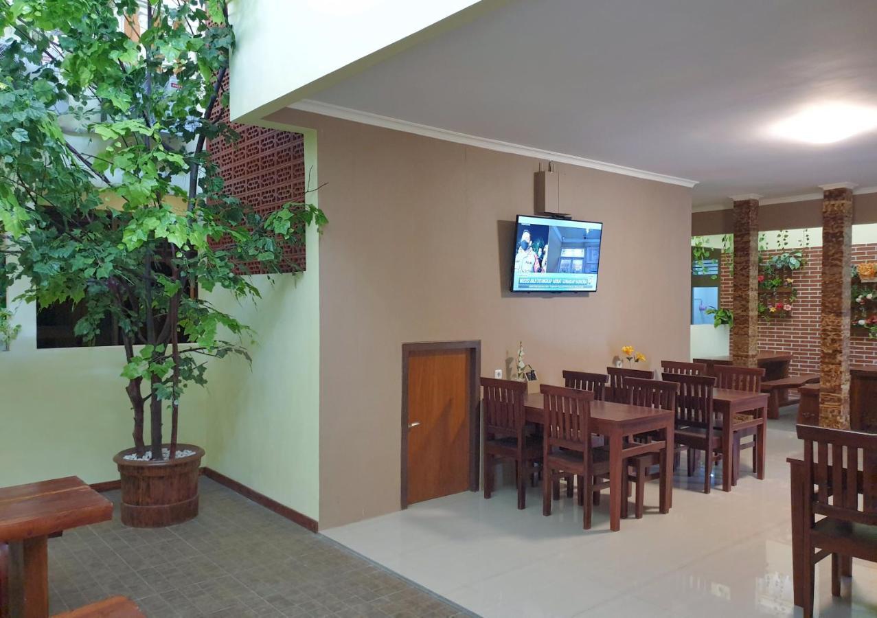 Maple Tree Homestay Maguwo 外观 照片