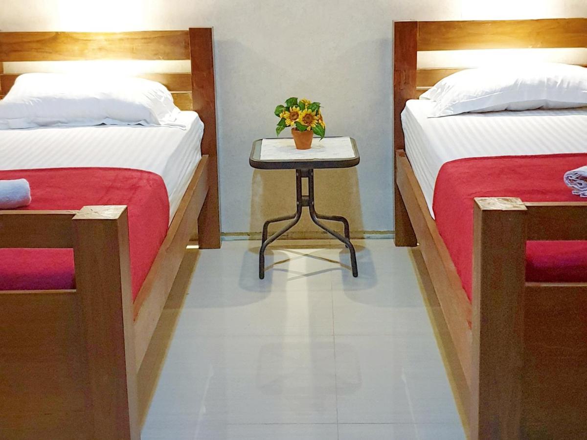 Maple Tree Homestay Maguwo 外观 照片